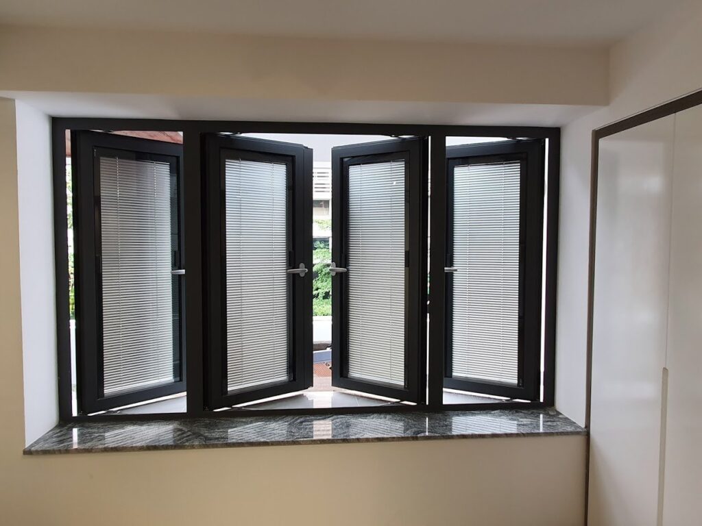 mẫu cửa sổ 4 cánh 2