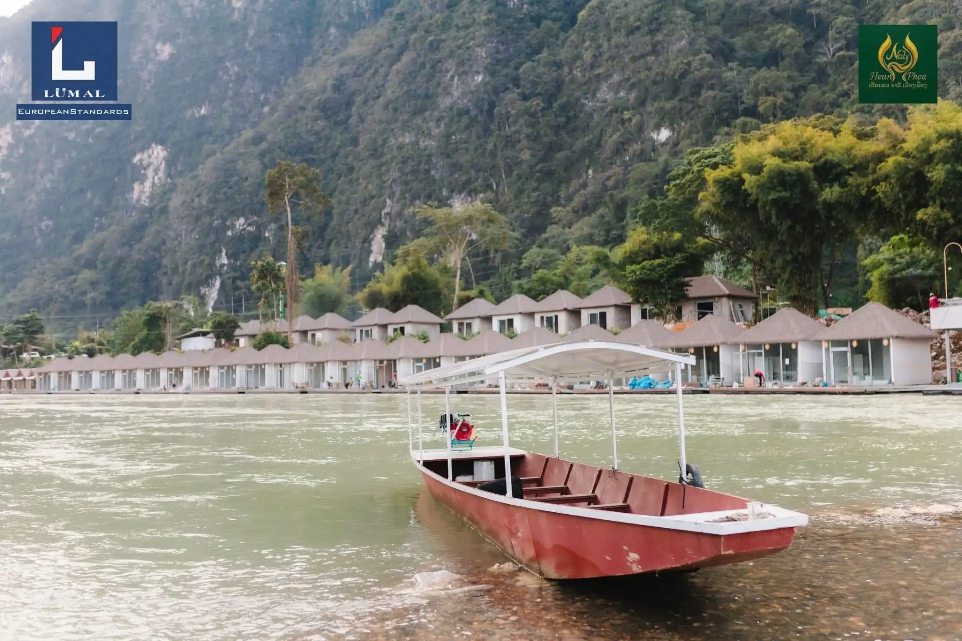 Công trình 52 căn nghỉ dưỡng cao cấp huyện Muang Fueng, Lào