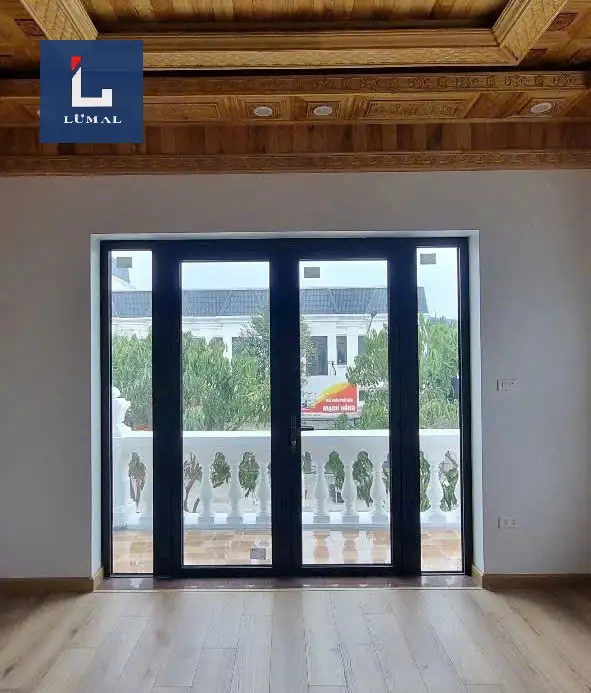 Cửa nhôm lùa Lumal màu đen