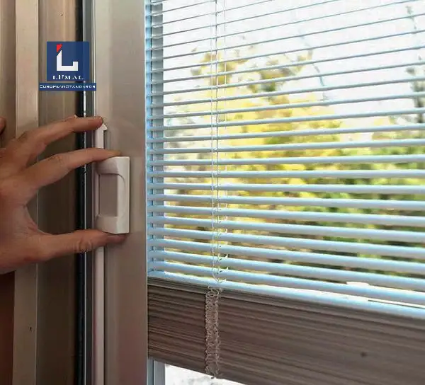 Cửa nhôm kính tích hợp rèm tiện nghi, tinh tế, hiện đại (7)