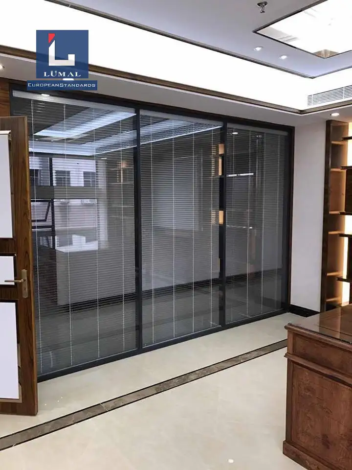 Cửa nhôm kính tích hợp rèm tiện nghi, tinh tế, hiện đại (8)