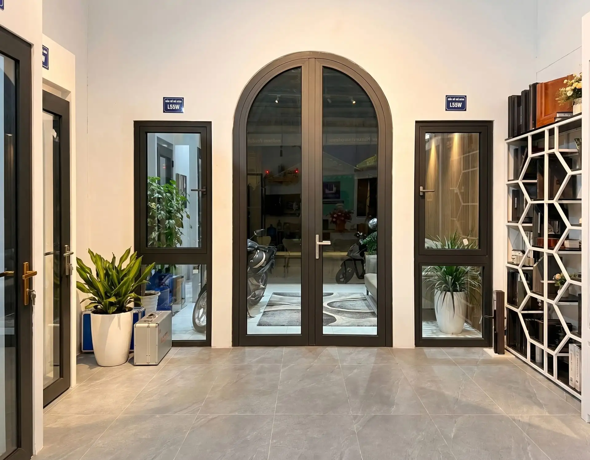 Khai Trương Showroom Cửa Nhôm Lumal Tại Hà Nam