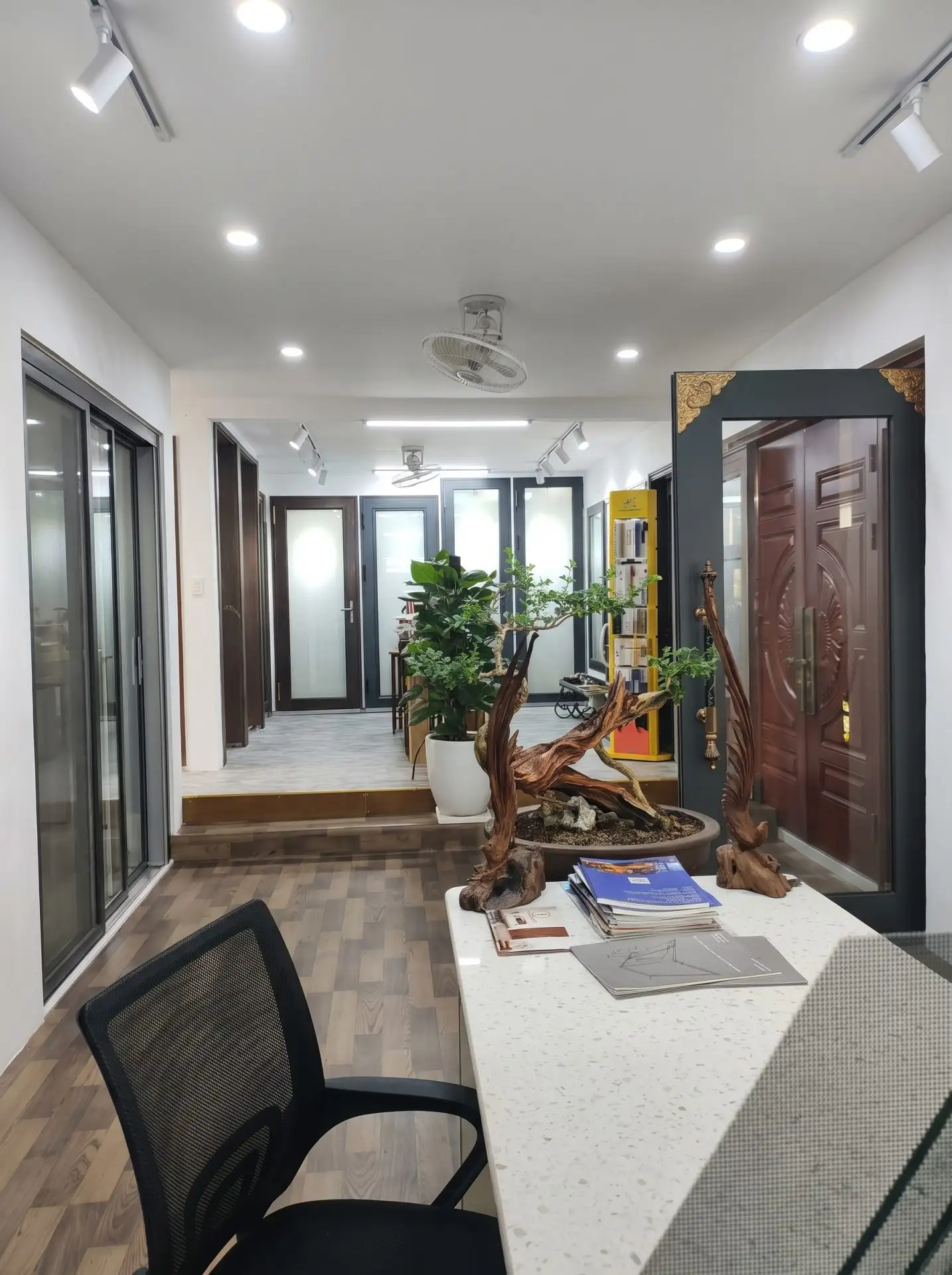 Showroom Lumal Tại Cao Bằng